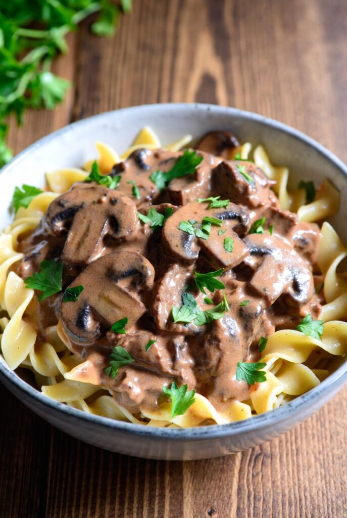 Slow Cooker Beef Stroganoff