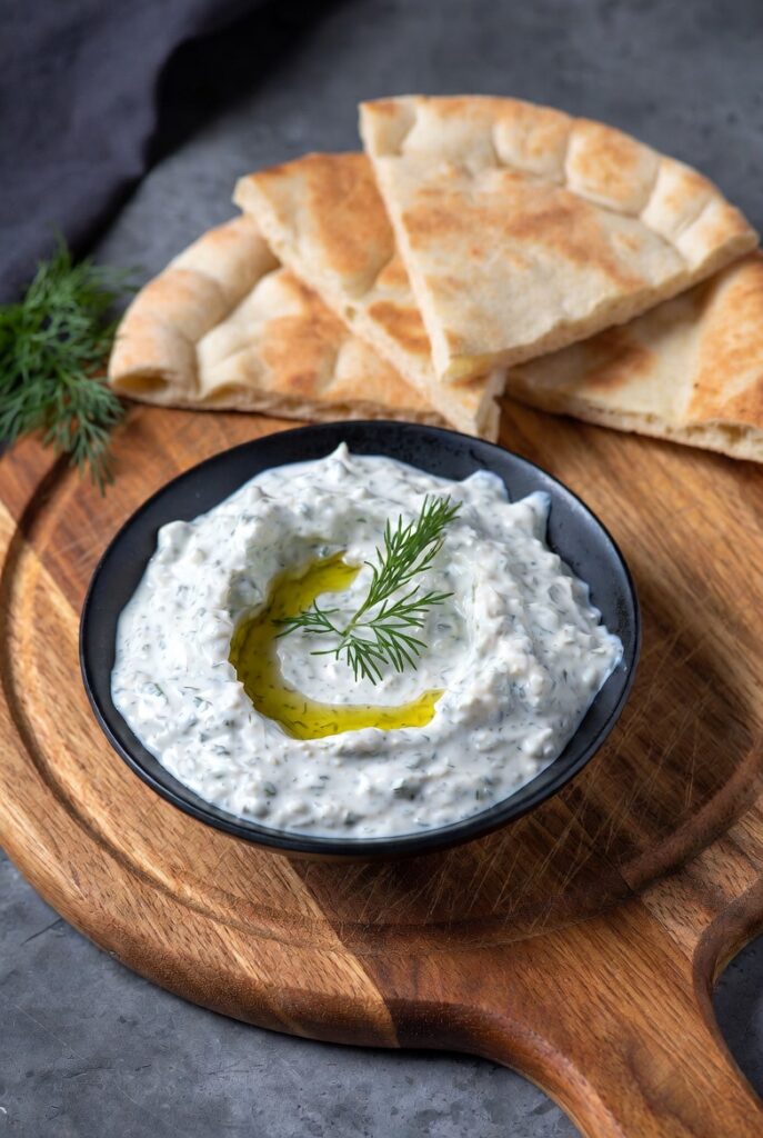 Tzatziki with Warm Pita