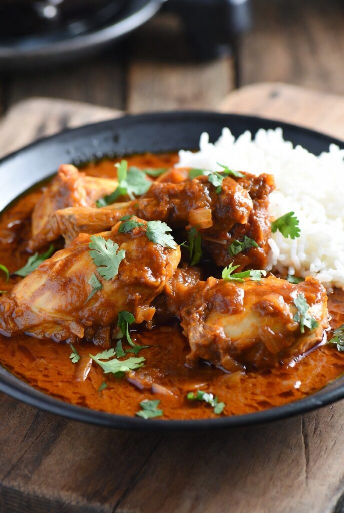 Everyday Onion-Tomato Chicken Curry