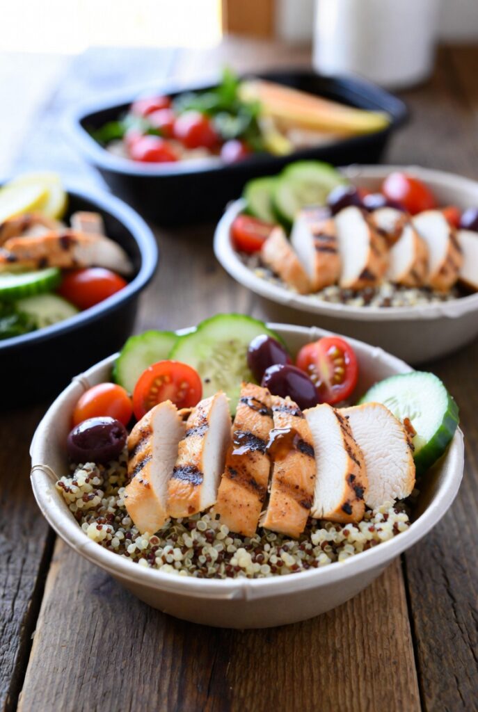 Greek Lemon Chicken with Quinoa & Veggies