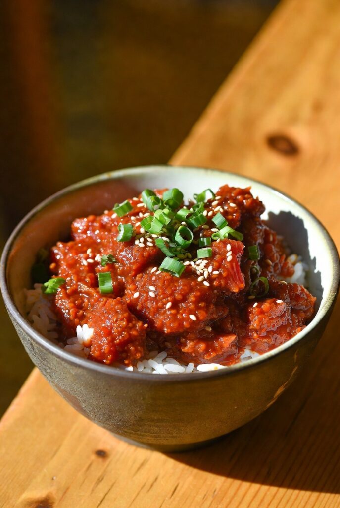 Spicy Tuna (Korean-Style)